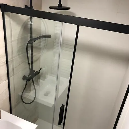 Daire Estudio Queen *